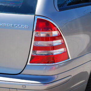 Χρώμια πίσω φαναριών για Mercedes Benz C-Class W203 T-μοντέλα