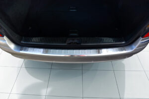 Ανοξείδωτο προστατευτικό πορτ-μπαγκάζ για Mercedes Benz E-Class W211 T-μοντέλα από 2002 έως 2009.